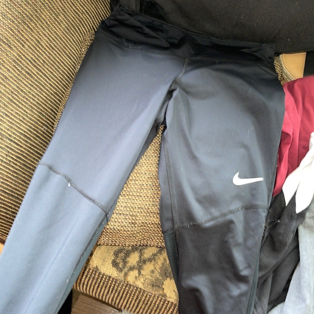 nike capri leggings